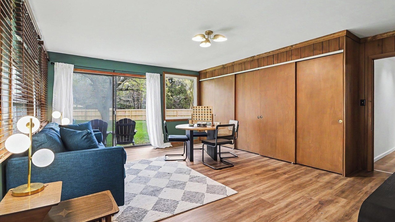 Photo of Livingroom in South Haven