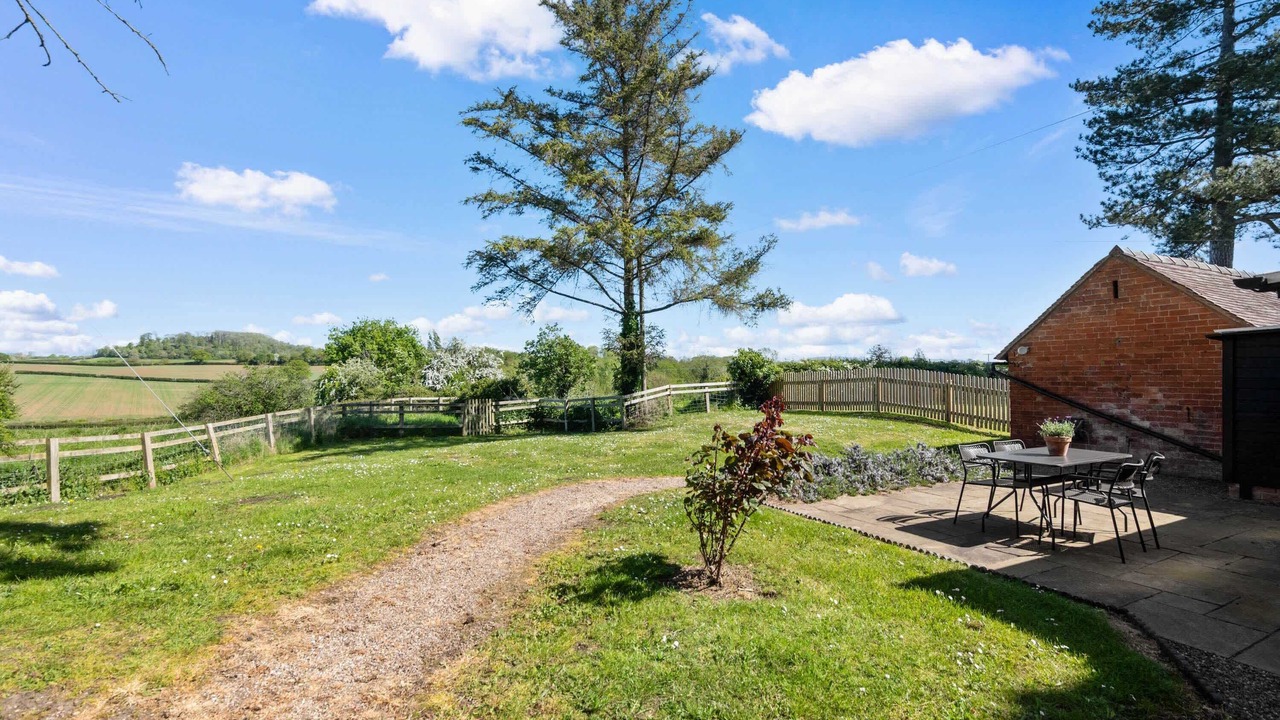 Photo of Outdoor in Forthampton