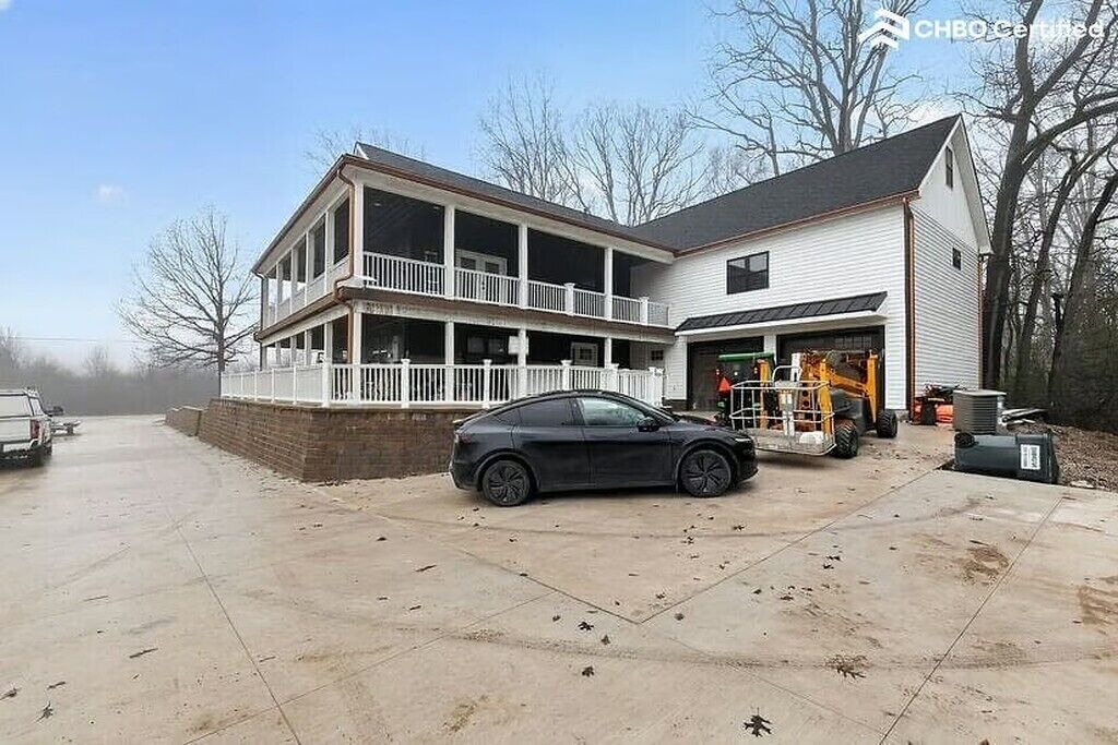 Photo of Outdoor in South Lyon