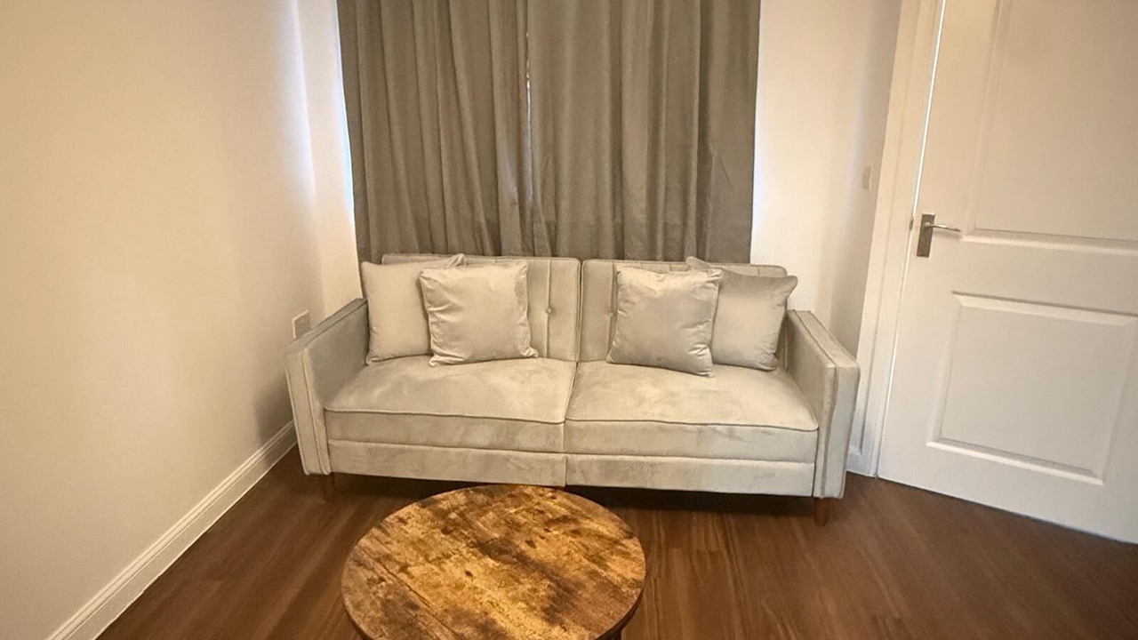 Photo of Livingroom in Patchway
