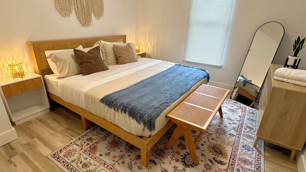 Photo of Bedroom in Bay City