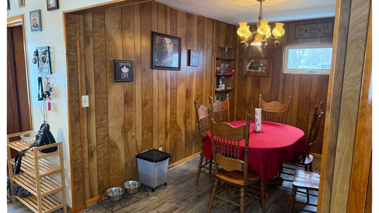 Photo of Livingroom in Dowling