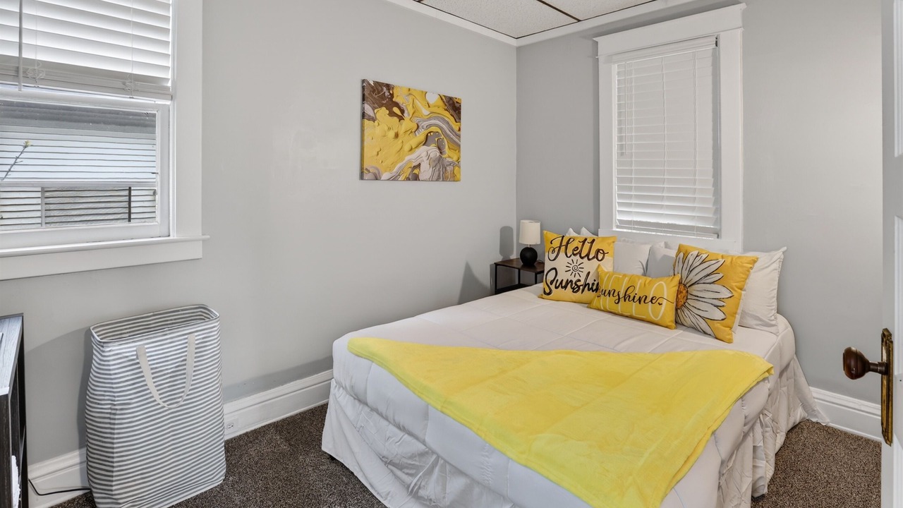 Photo of Bedroom in Bay City