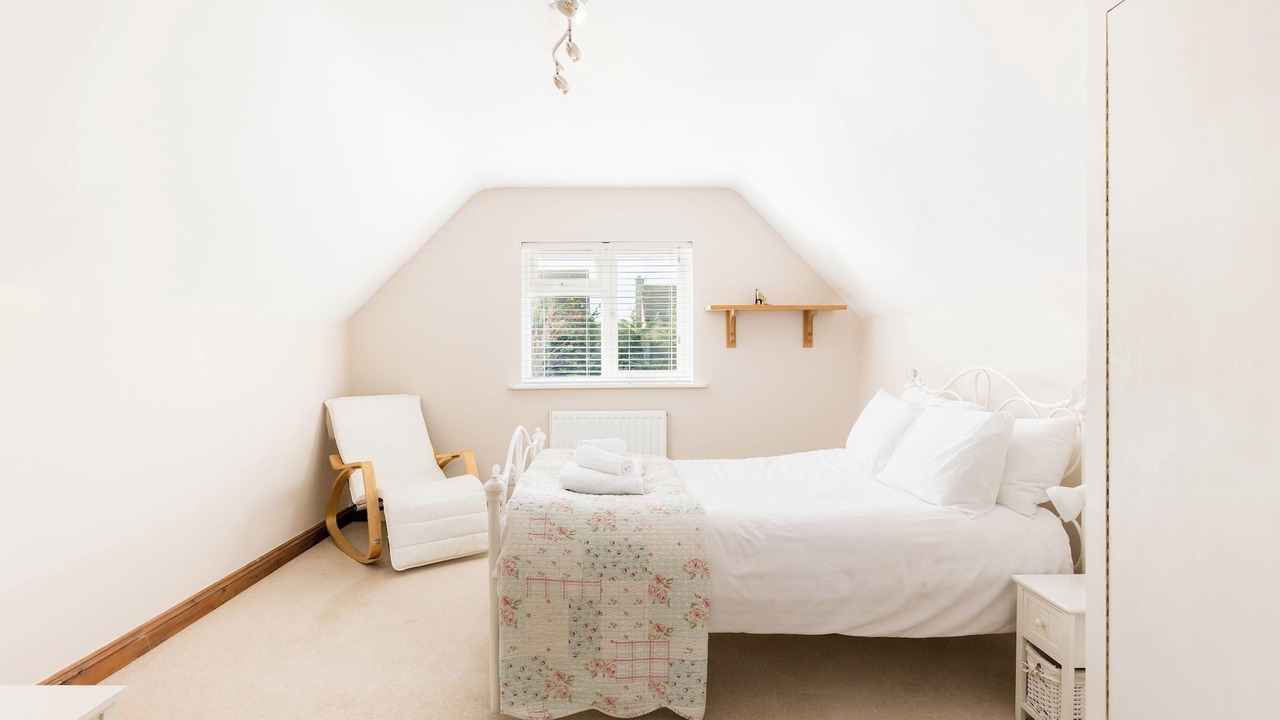 Photo of Bedroom in Bourton
