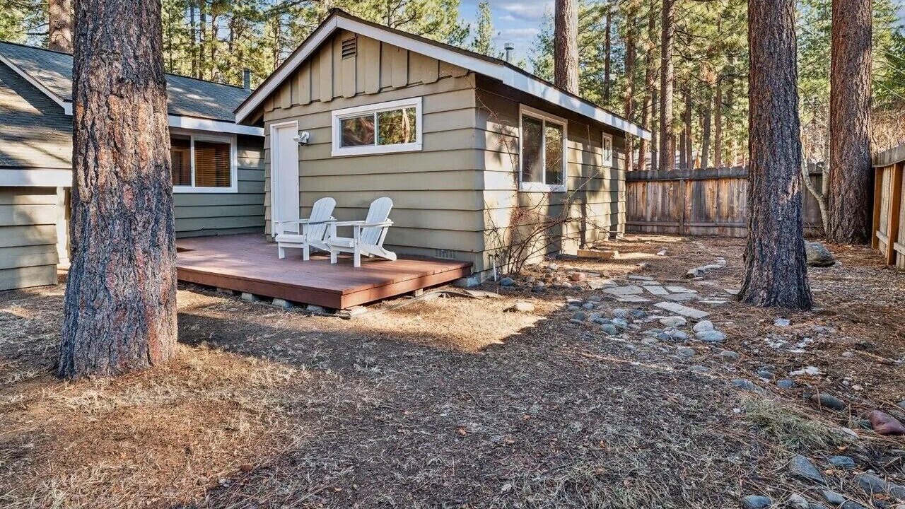 Photo of Patio Balcony in Bijou Pines