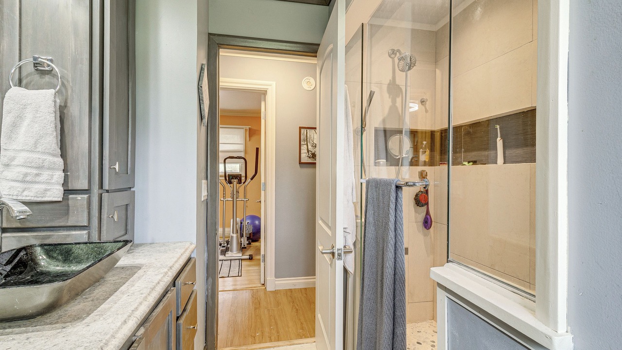 Photo of Bathroom in Toledo