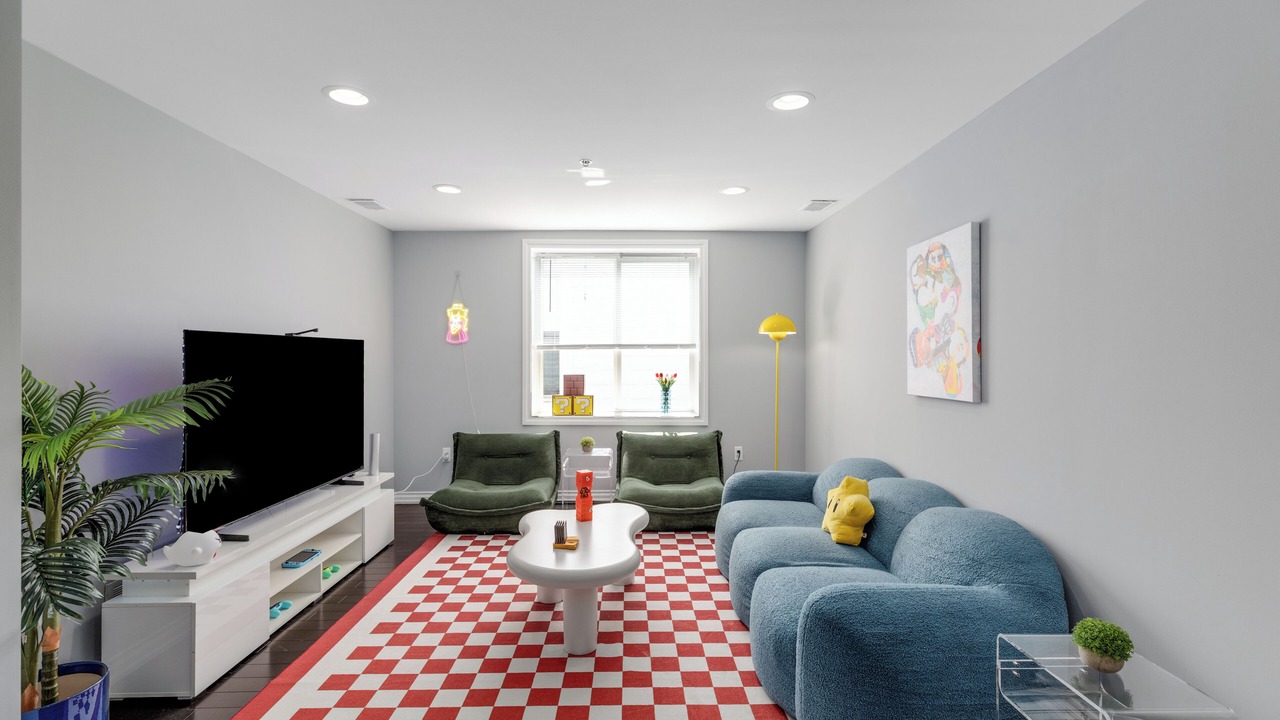 Photo of Livingroom in Royal Oak