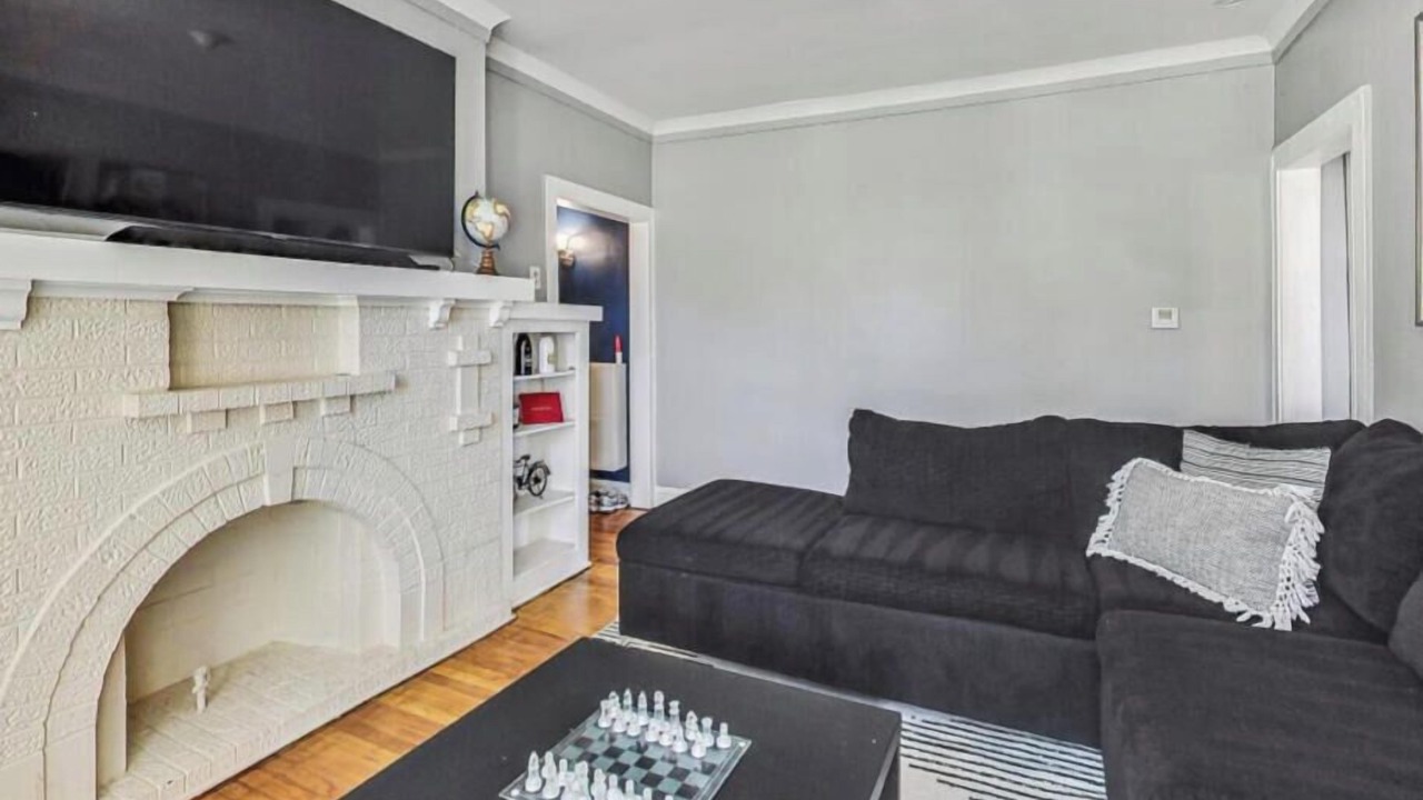 Photo of Livingroom in South Chicago