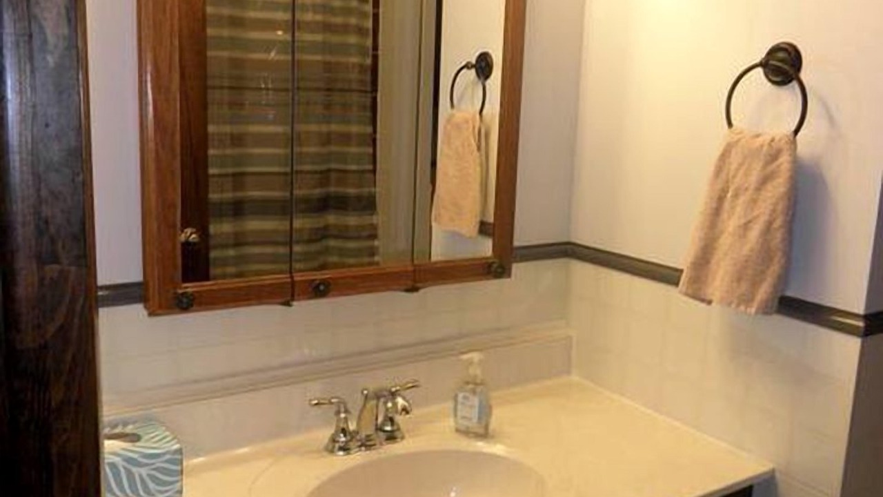 Photo of Bathroom in Cadillac