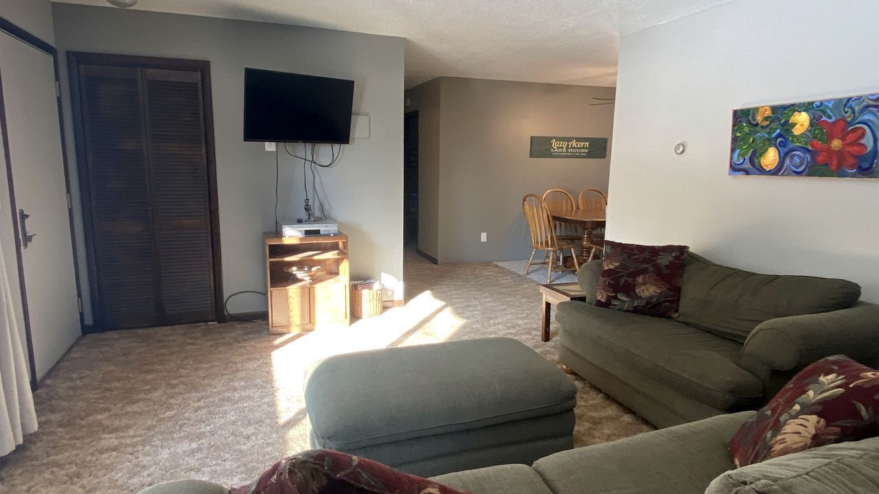 Photo of Livingroom in Cadillac
