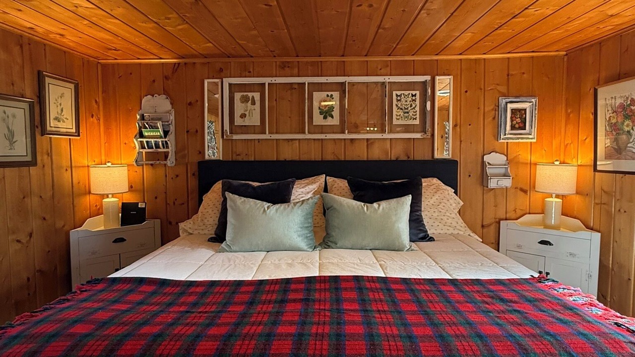Photo of Bedroom in Kalkaska