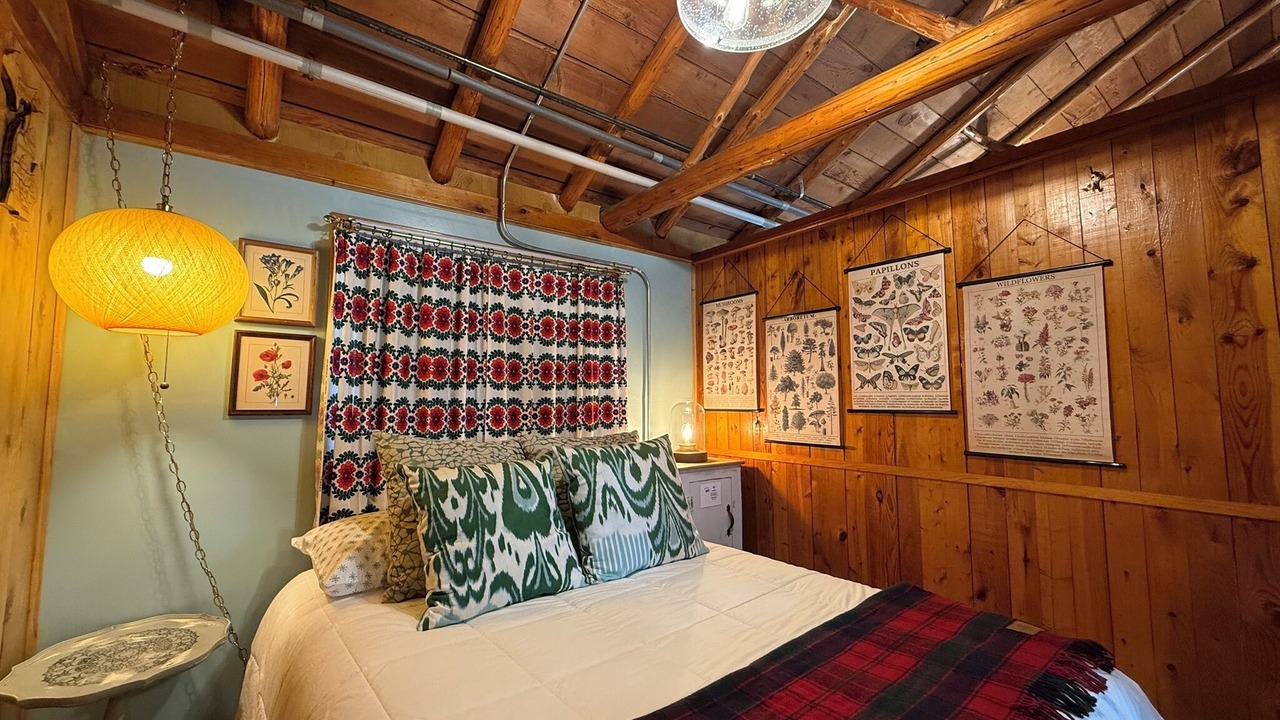 Photo of Bedroom in Kalkaska