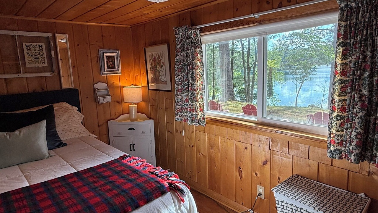 Photo of Bedroom in Kalkaska