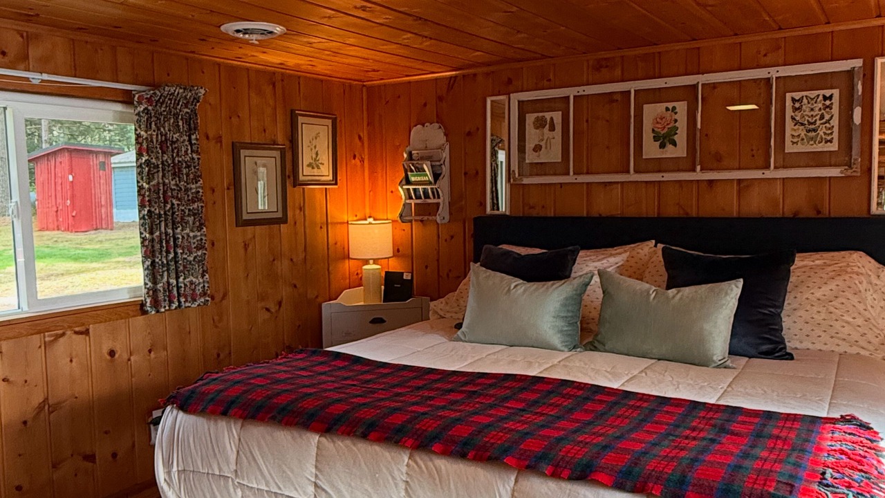 Photo of Bedroom in Kalkaska