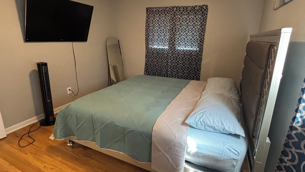 Photo of Bedroom in Roseville
