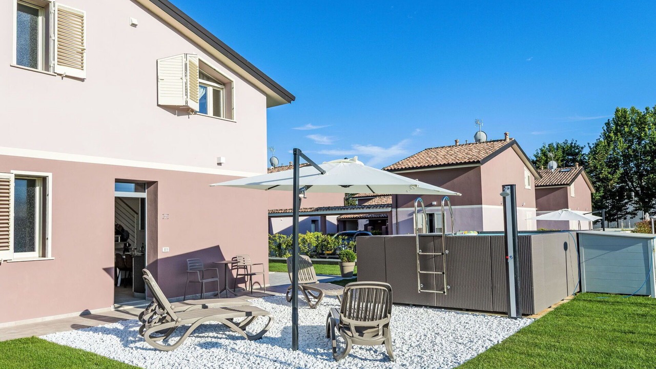 Photo of Outdoor in Cecina