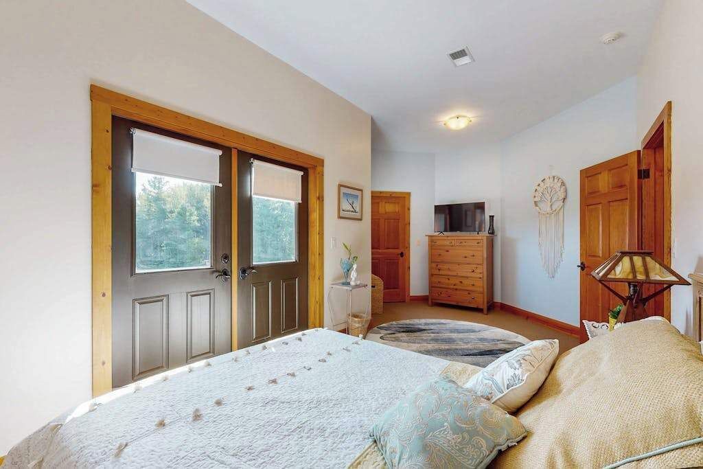 Photo of Bedroom in Benton Harbor