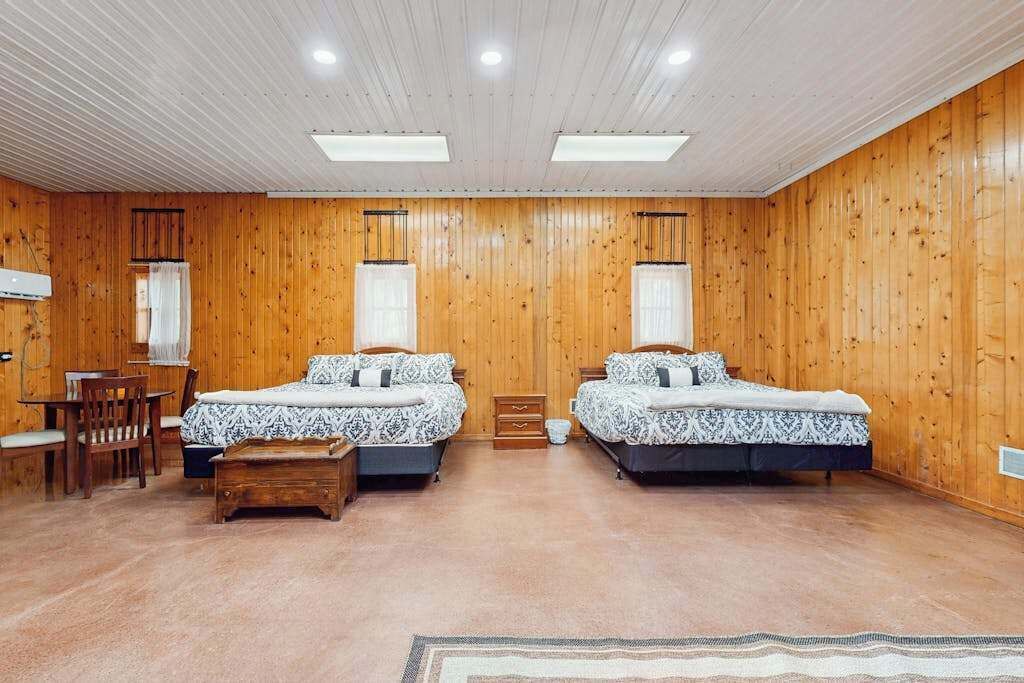 Photo of Bedroom in Covert