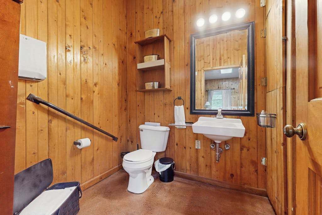 Photo of Bathroom in Covert