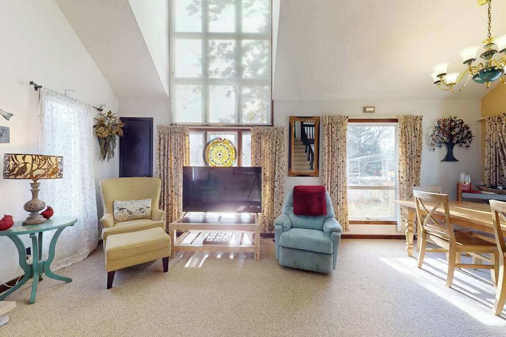 Photo of Livingroom in Indian River