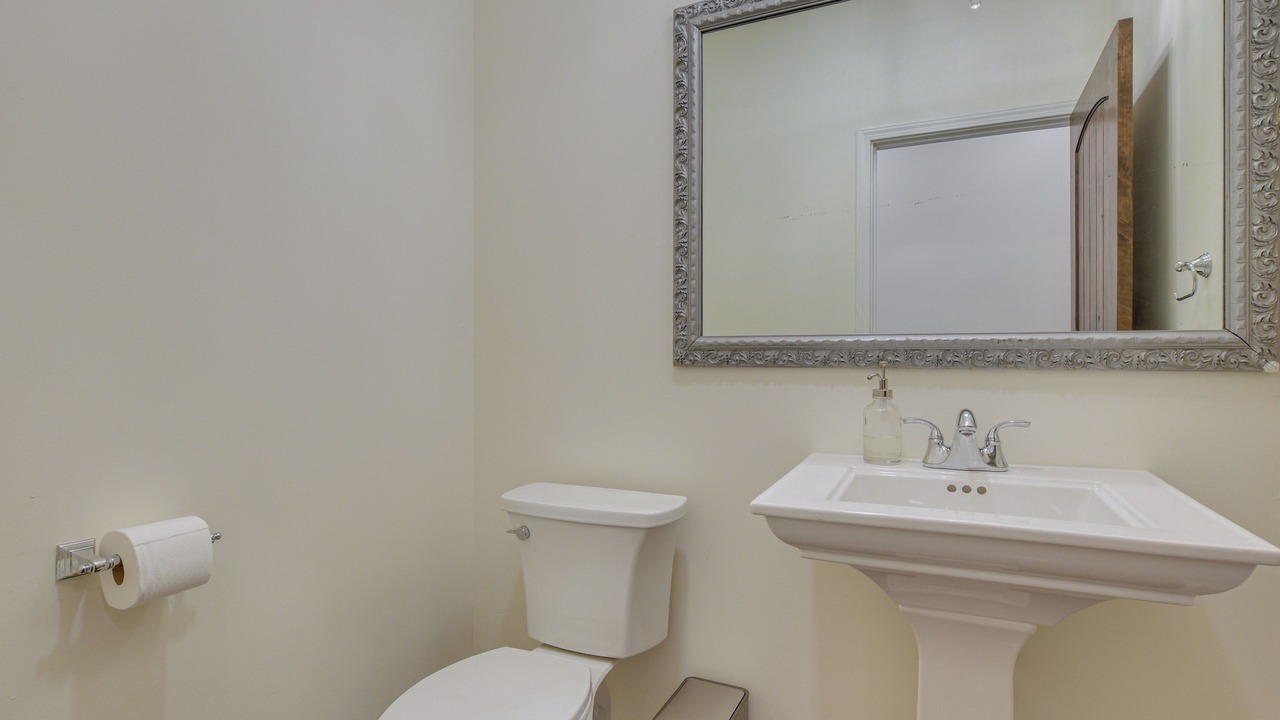 Photo of Bathroom in Oakland
