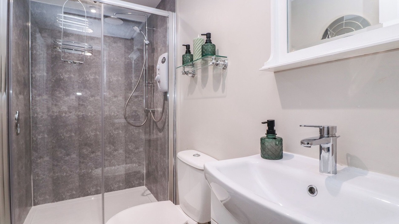 Photo of Bathroom in Hinton Blewett
