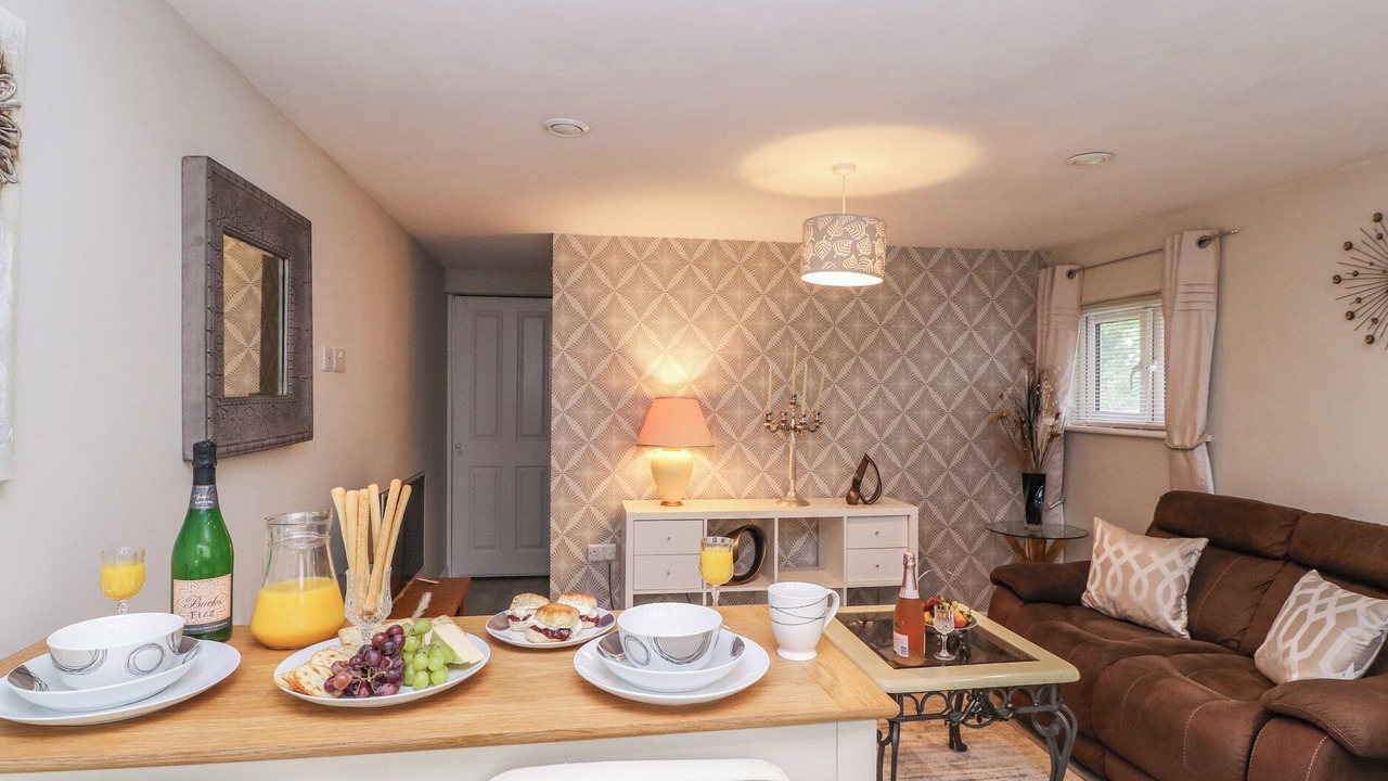 Photo of Livingroom in Hinton Blewett