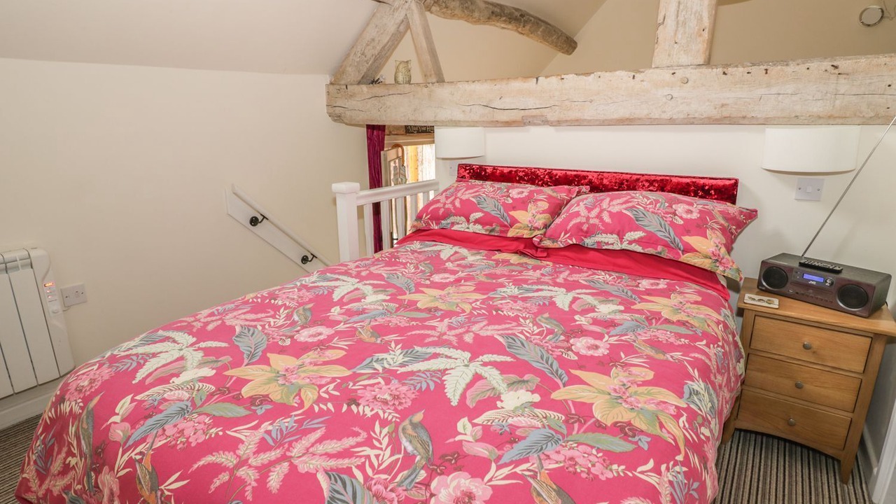 Photo of Bedroom in Tiddington