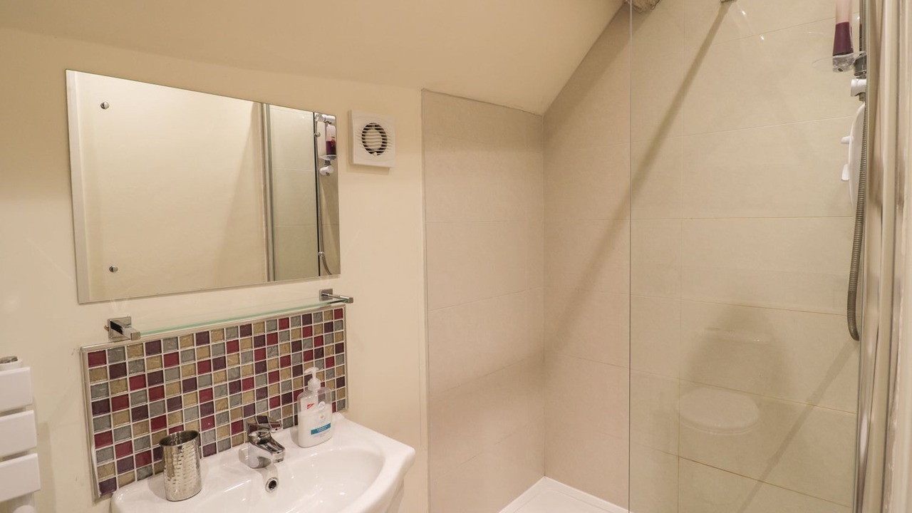 Photo of Bathroom in Tiddington