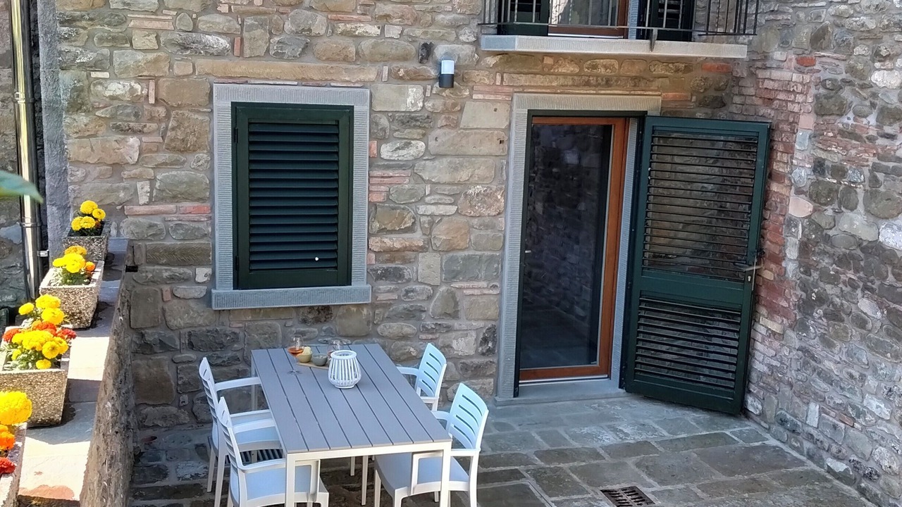 Photo of Outdoor in Starda