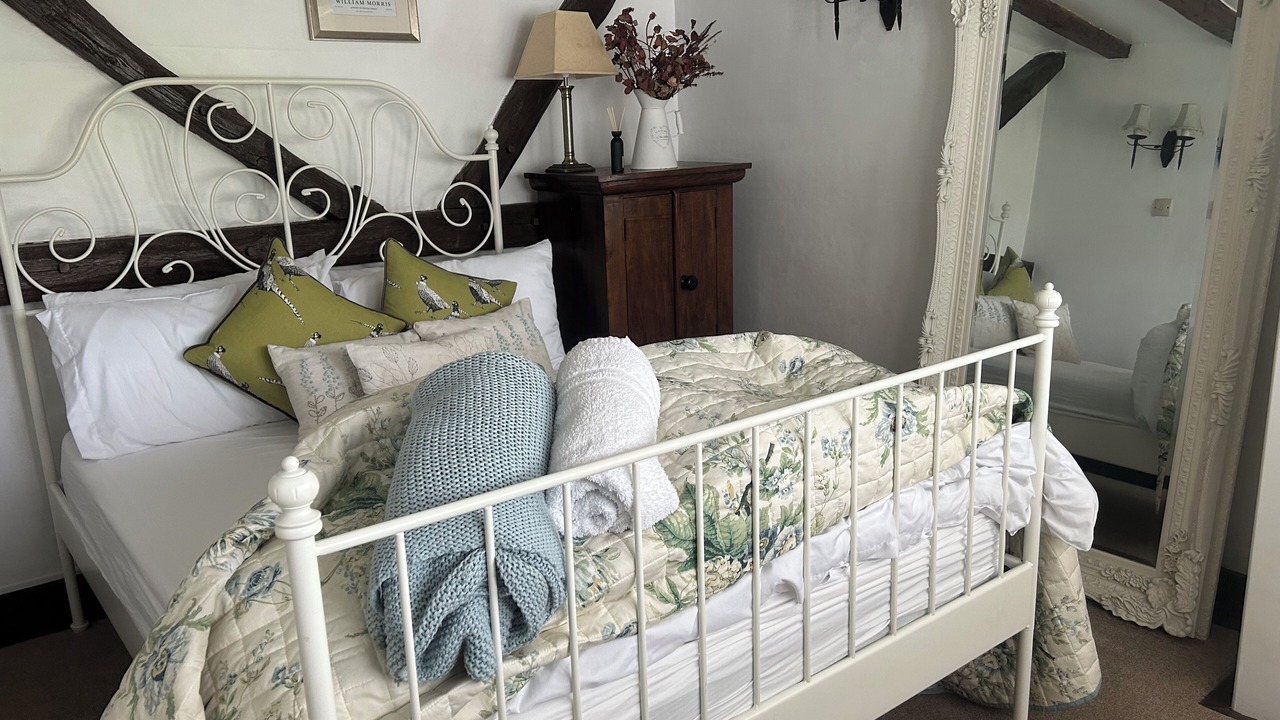 Photo of Bedroom in Lapworth