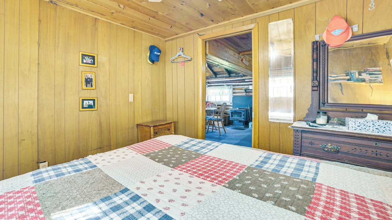 Photo of Bedroom in Lewiston