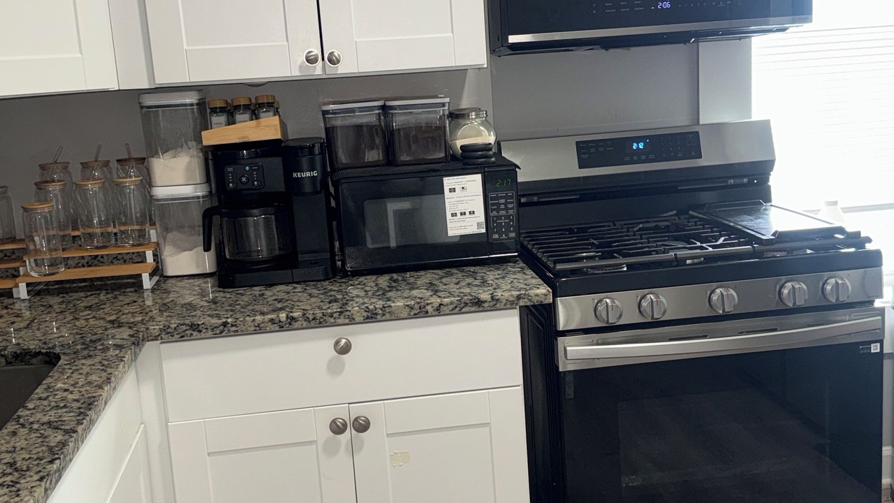 Photo of Kitchen in Greater Grand Crossing