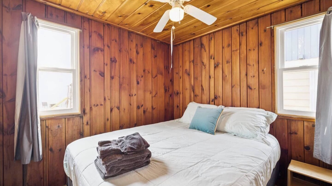Photo of Bedroom in Oscoda