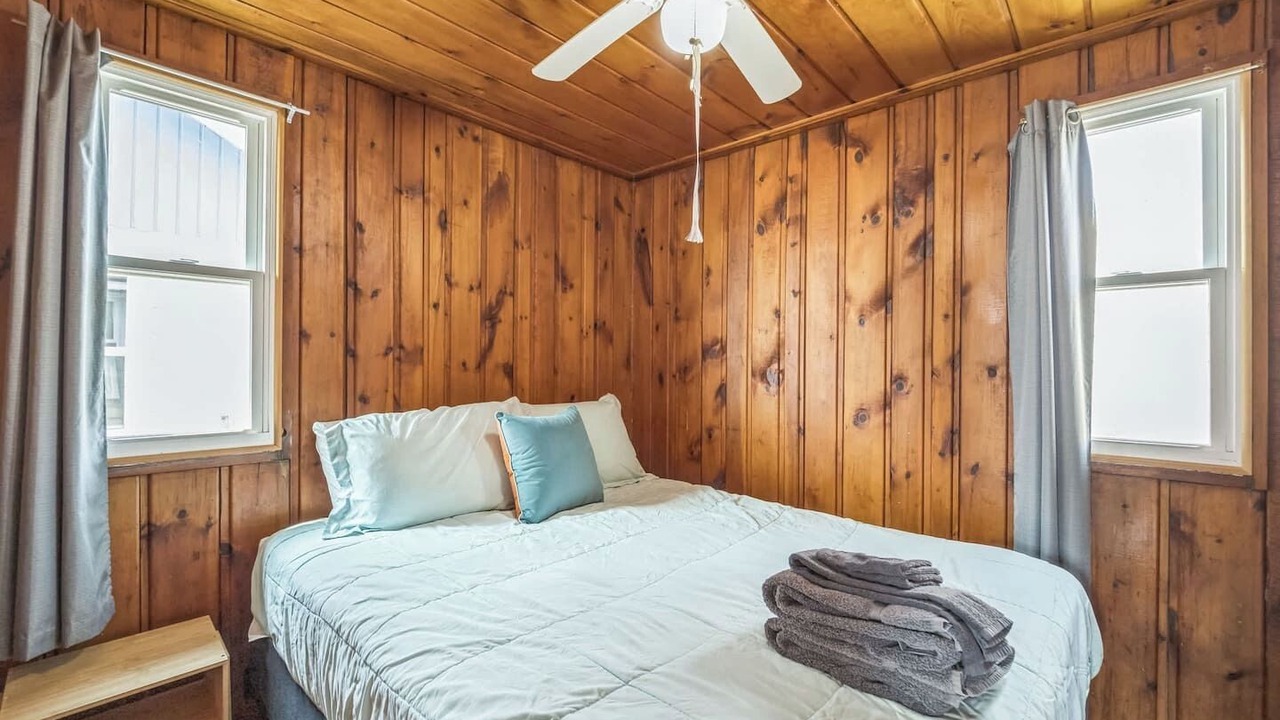 Photo of Bedroom in Oscoda