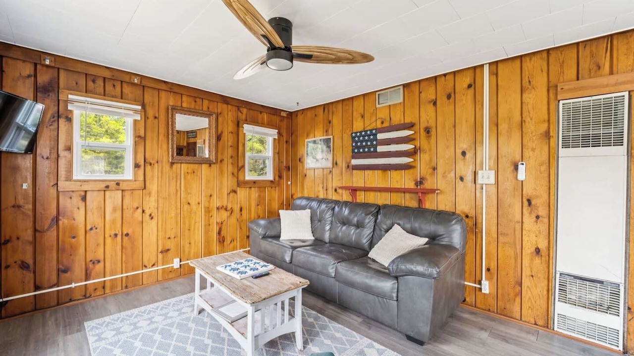 Photo of Livingroom in Oscoda