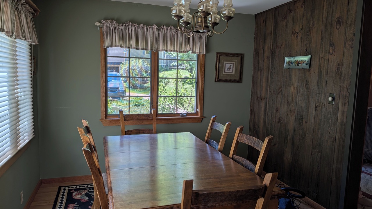 Photo of Livingroom in Iron Mountain
