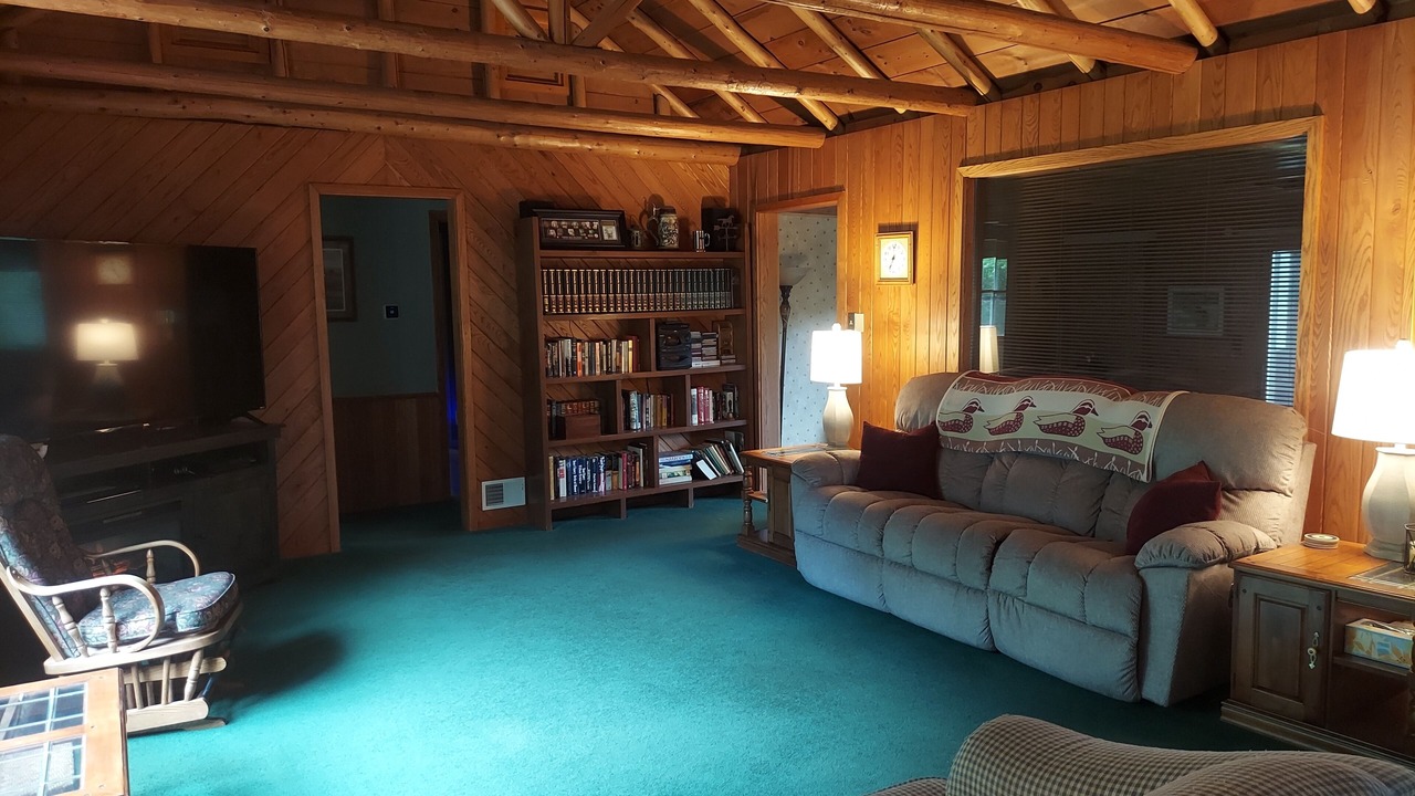 Photo of Livingroom in Iron Mountain