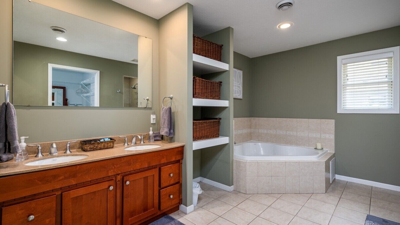 Photo of Bathroom in Norton Shores