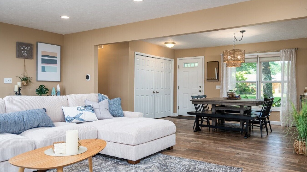 Photo of Bedroom in Norton Shores