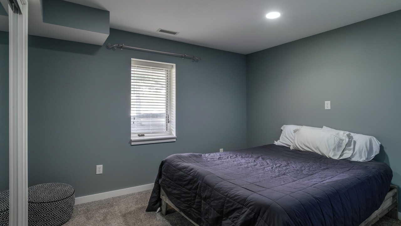 Photo of Bedroom in Canadian Lakes