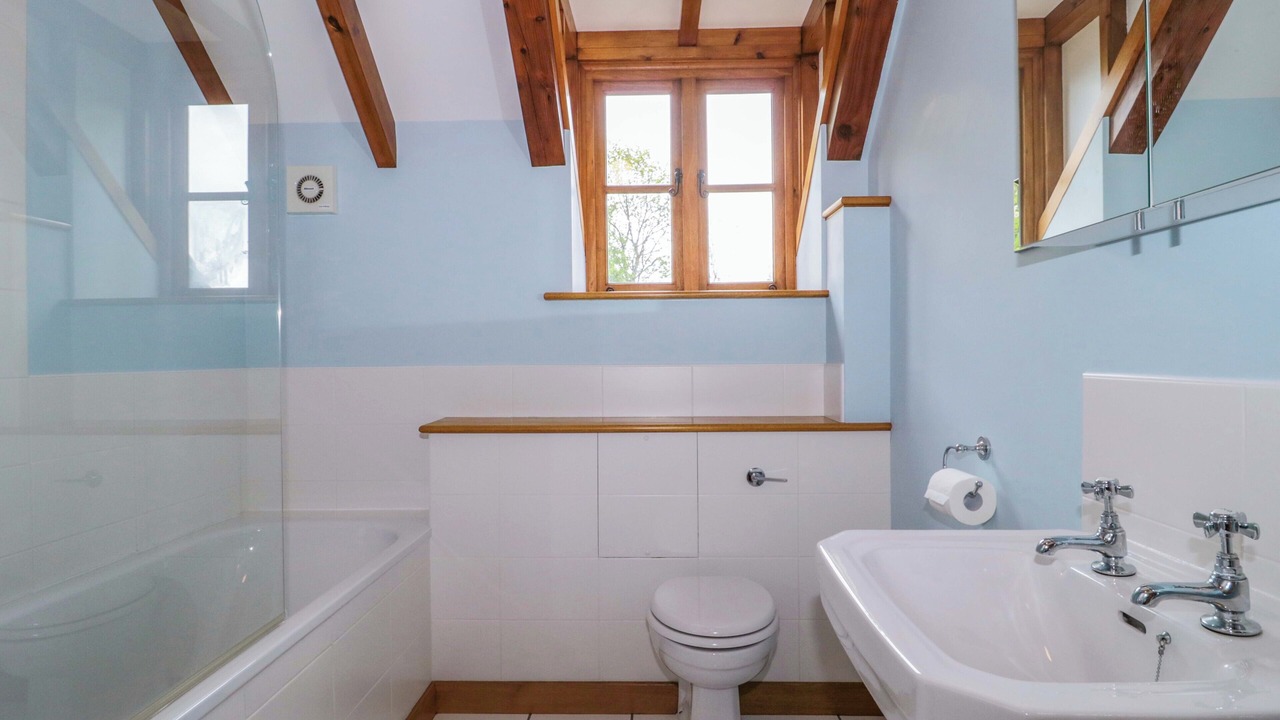 Photo of Bathroom in Bishop Sutton