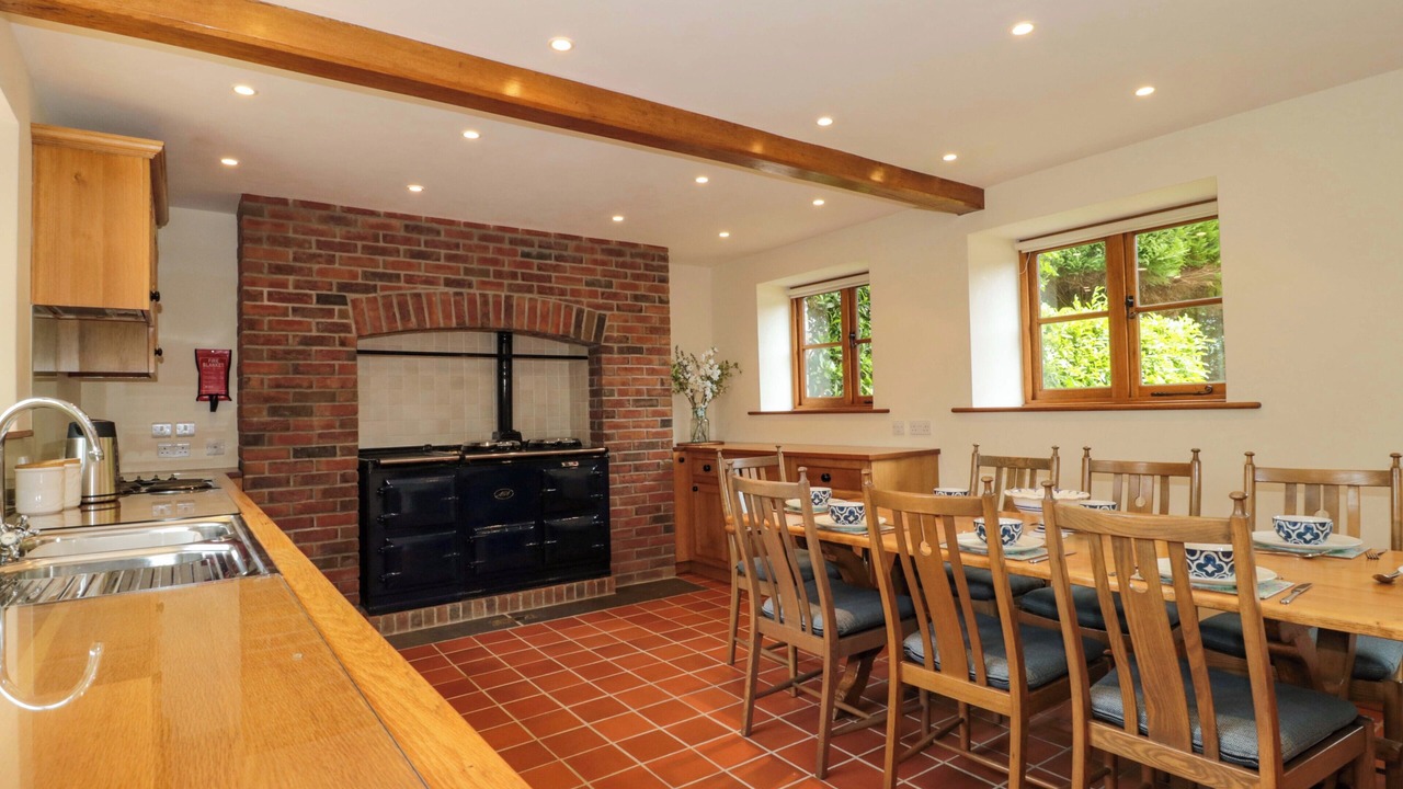 Photo of Kitchen in Bishop Sutton