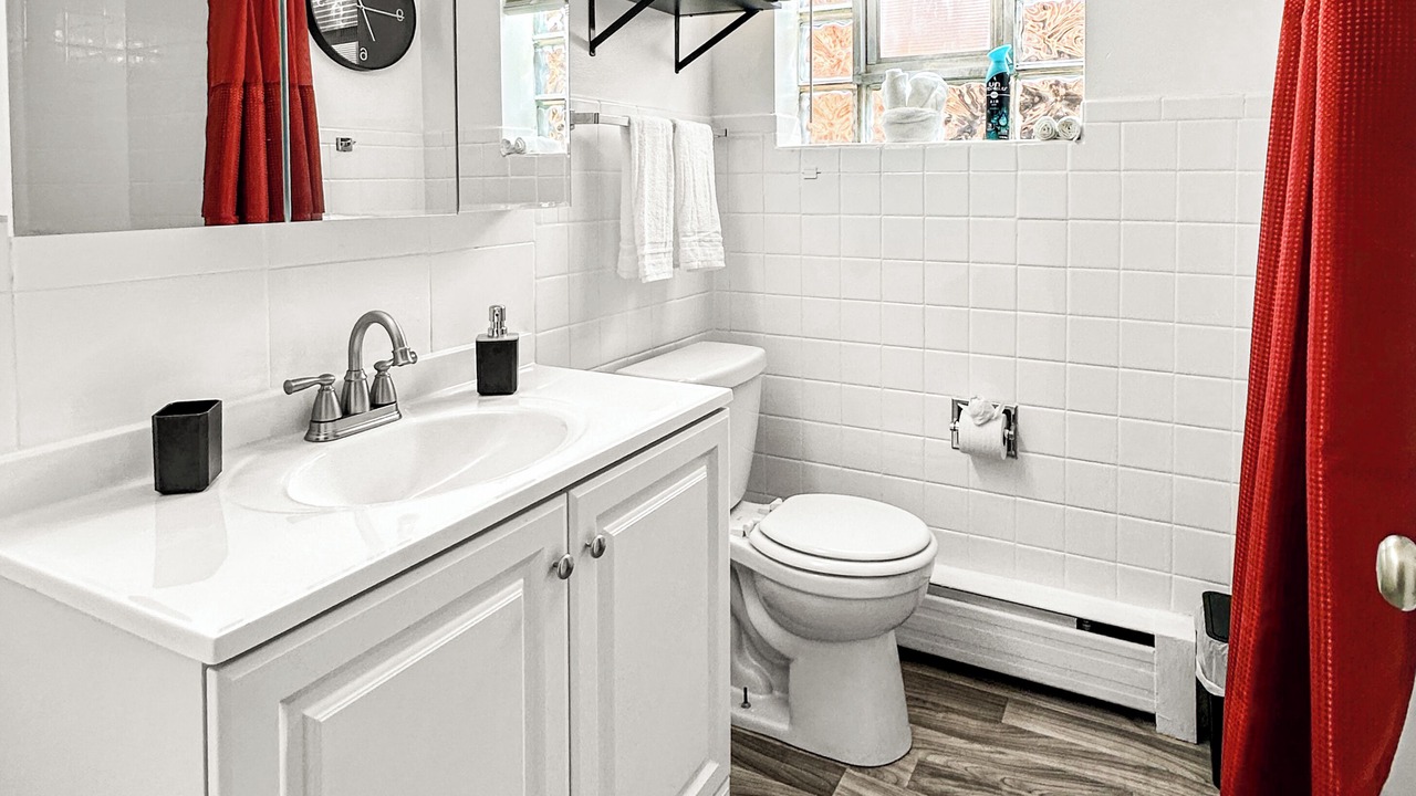 Photo of Bathroom in Berwyn