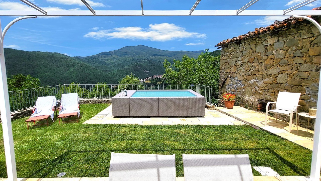 Photo of Patio Balcony in Piazza al Serchio