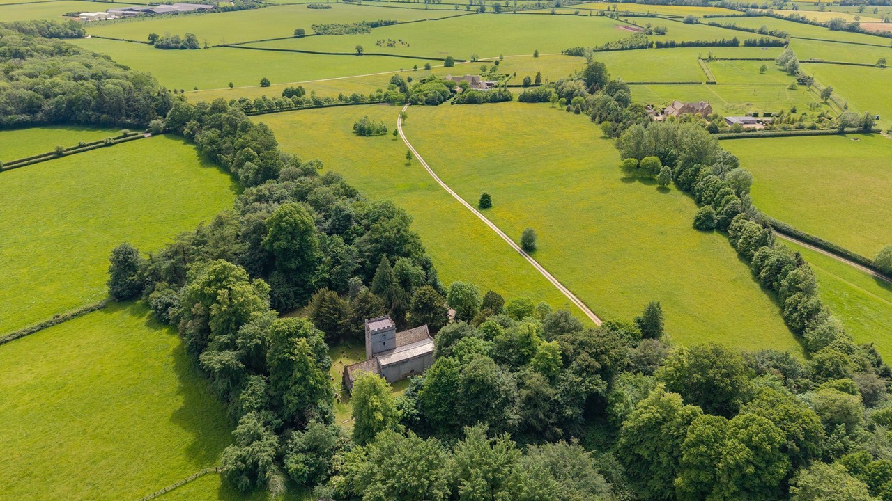 Photo of Others in Lower Oddington