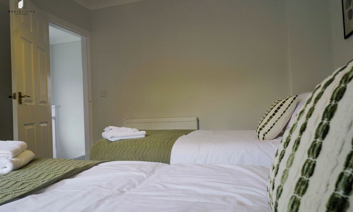 Photo of Bedroom in Oldbury
