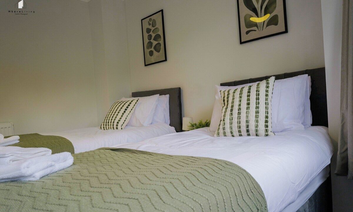 Photo of Bedroom in Oldbury