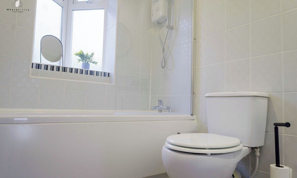 Photo of Bathroom in Oldbury