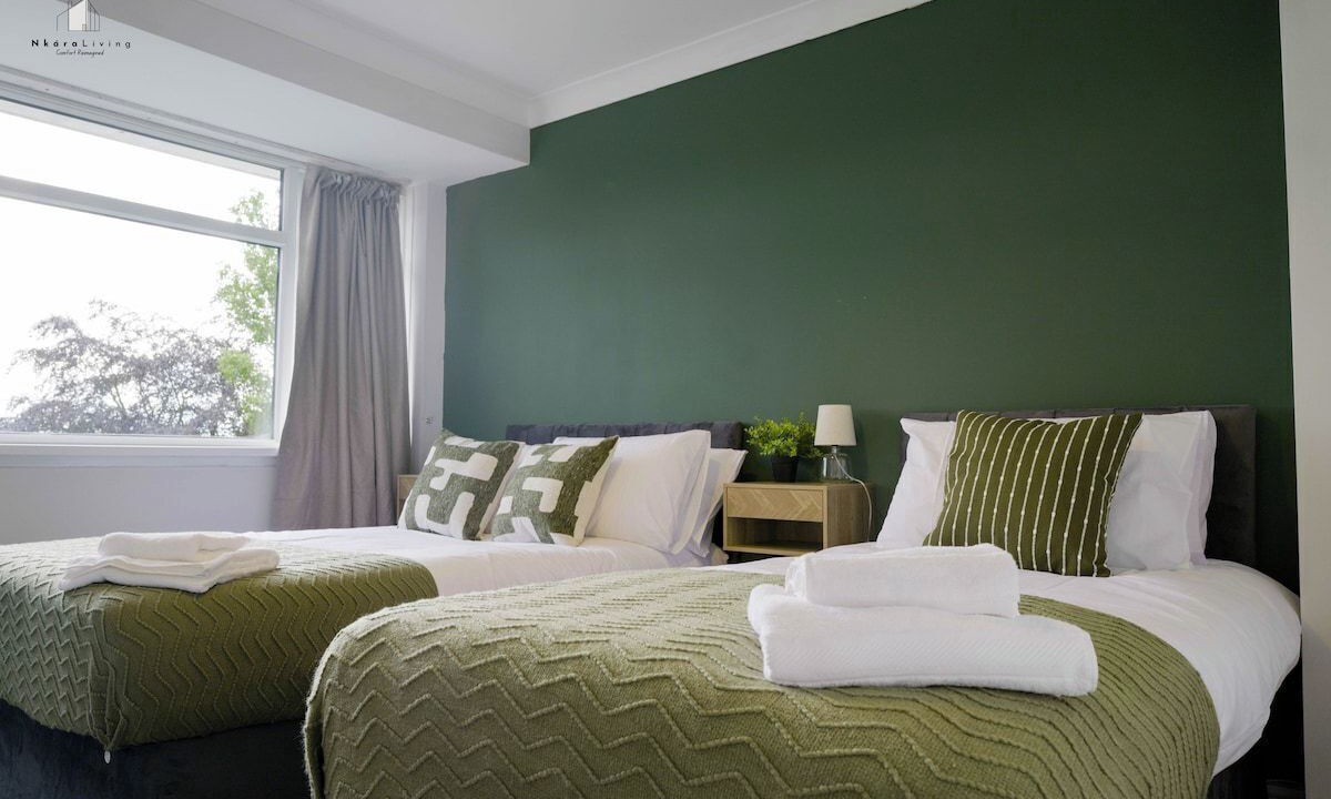 Photo of Bedroom in Oldbury